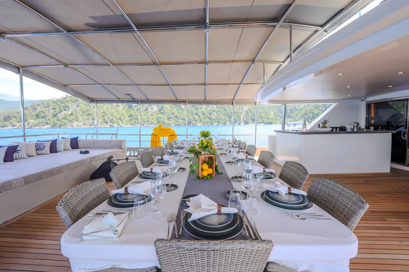 King Of The Sea yacht interior or exterior view