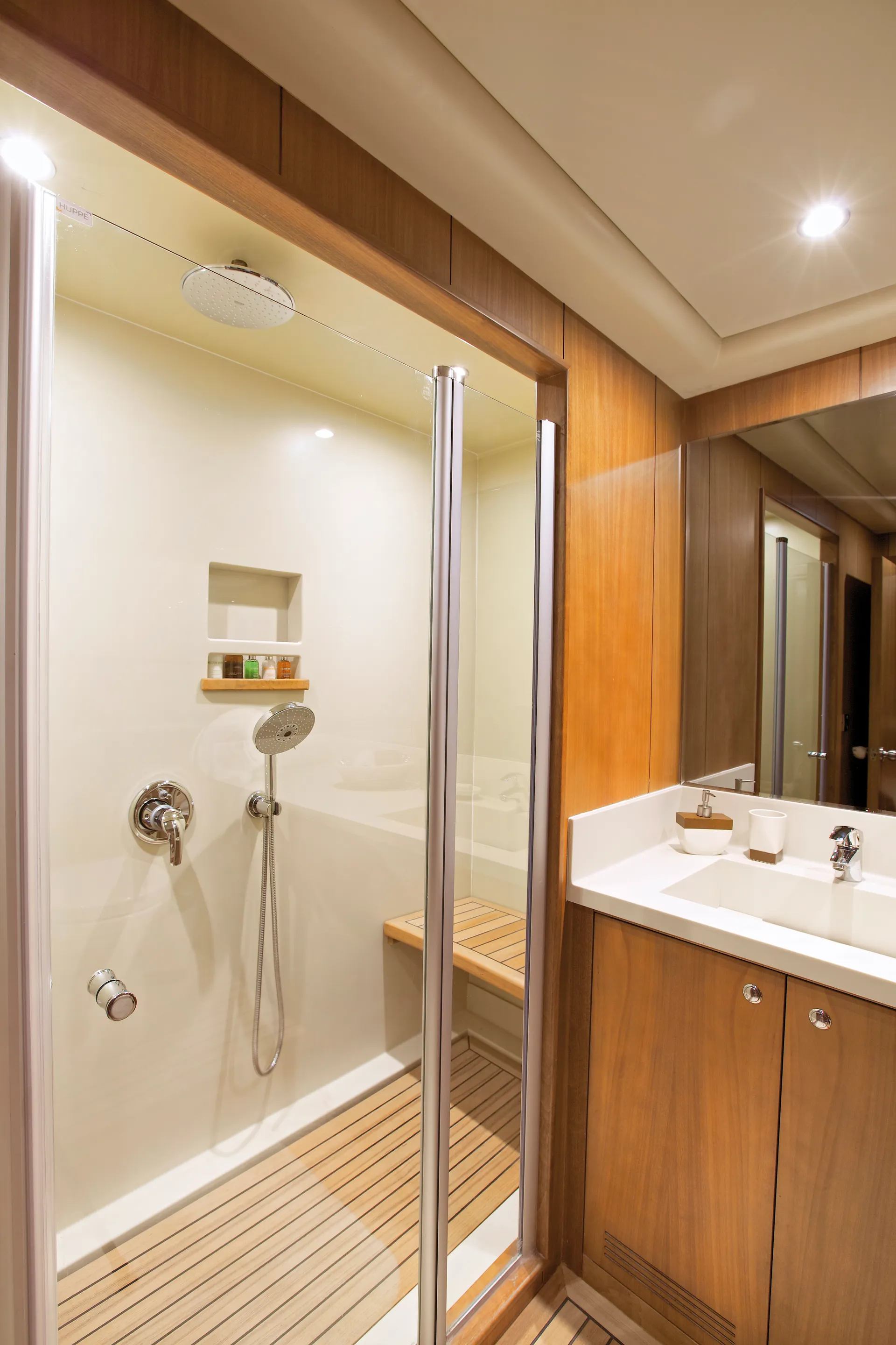 Miss Be yacht interior or exterior view