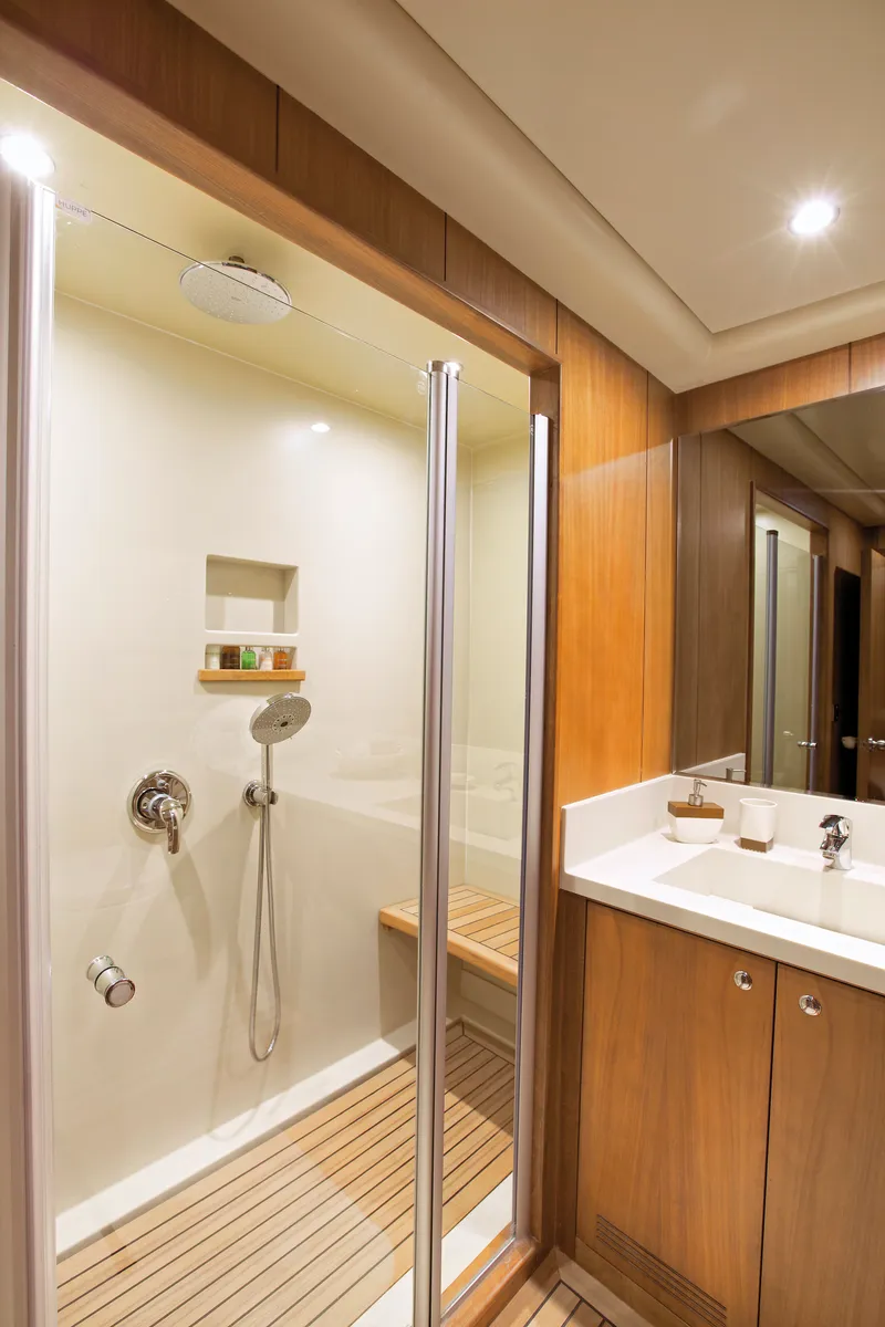 Miss Be yacht interior or exterior view