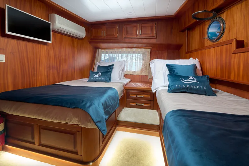 Sea Breeze yacht interior or exterior view